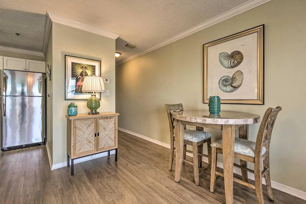 Sunny Emerald Coast Condo With Pool Steps To Beach! Destin Apartment
