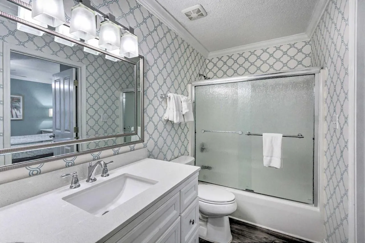 Sunny Emerald Coast Condo With Pool Steps To Beach! Destin Apartment